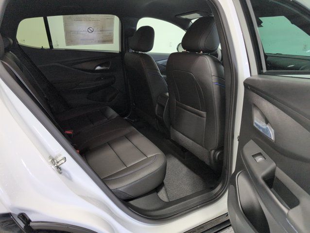 New 2026 Buick Envista Sport Touring w/ Convenience I Package FWD image 15