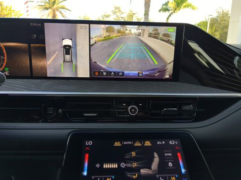 New 2026 INFINITI QX80 Autograph w/ Premium Cargo Package image 26