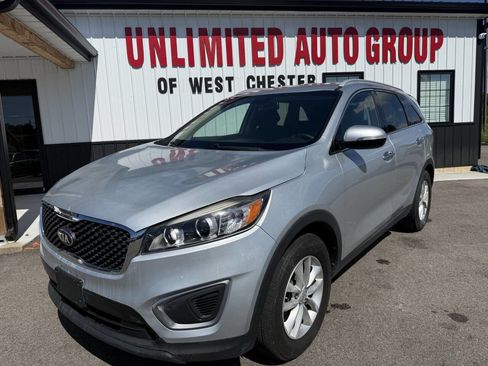 Used 2016 Kia Sorento FWD w/ LX Convenience Package image 1