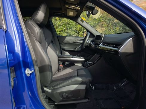 Used 2025 BMW X1 xDrive28i w/ M Sport Package image 24