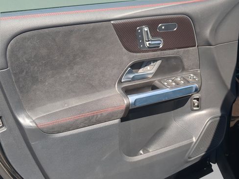 Certified 2025 Mercedes-Benz GLB 250 image 13