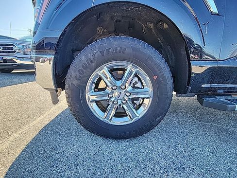 Certified 2025 Ford F150 XLT w/ Equipment Group 301A Standard AWD/4WD image 21