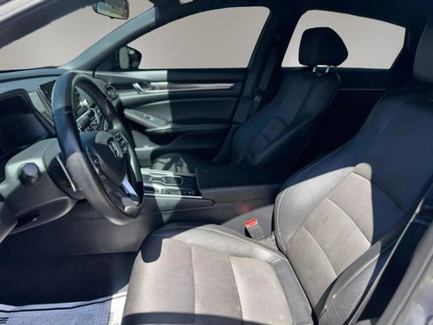 Used 2019 Honda Accord Sport image 9