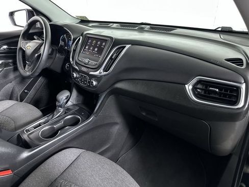 Used 2024 Chevrolet Equinox LT FWD image 30