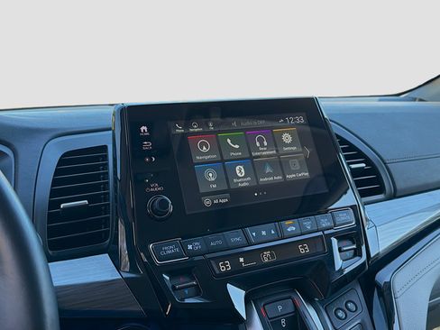 Used 2023 Honda Odyssey Elite image 12