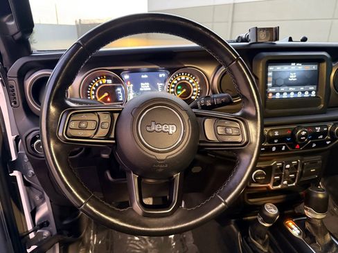 Used 2019 Jeep Wrangler Unlimited Sport S image 24