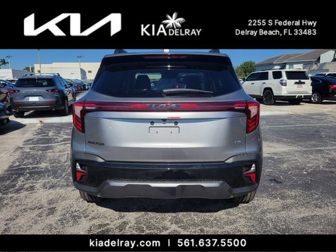 New 2025 Kia Seltos X-Line image 4