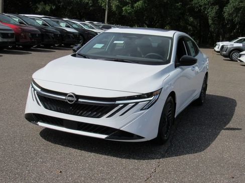 New 2026 Nissan Sentra SV w/ SV Convenience Package FWD image 6