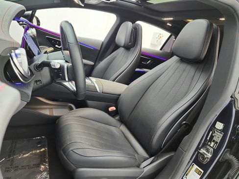 Certified 2022 Mercedes-Benz EQS 580 4MATIC Sedan image 10