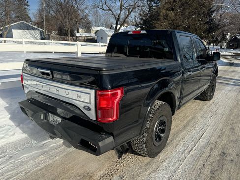 Used 2016 Ford F150 Platinum w/ Equipment Group 701A Luxury image 30