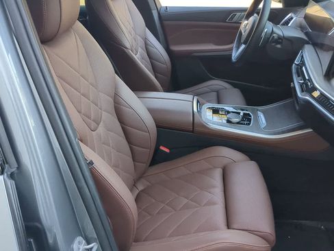 Used 2024 BMW X5 sDrive40i w/ M Sport Package image 23