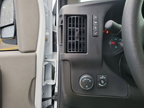 New 2025 Chevrolet Express 3500 WT w/ Driver Convenience Package RWD image 20