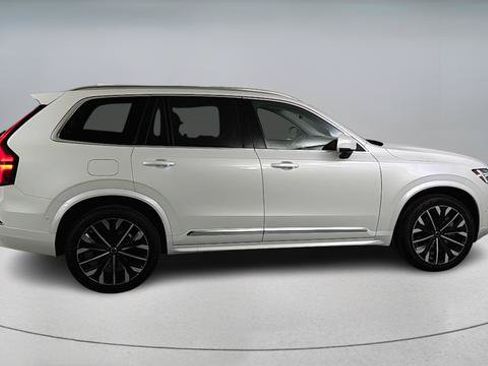 New 2026 Volvo XC90 T8 Ultra w/ Protection Package Premier AWD/4WD image 3