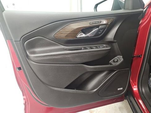 Used 2018 GMC Terrain Denali w/ Comfort Package image 12