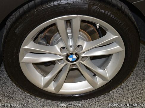 Used 2018 BMW 320i Sedan image 39