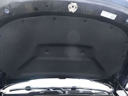 Used 2019 RAM 1500 Laramie AWD/4WD image 21