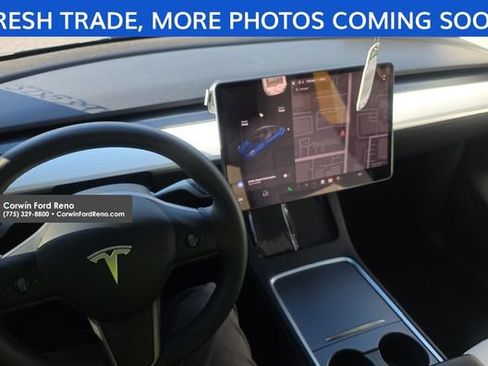 Used 2022 Tesla Model Y Performance image 14