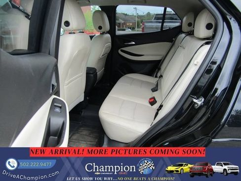 Used 2024 Buick Encore GX Avenir w/ Avenir Convenience Package AWD/4WD image 8