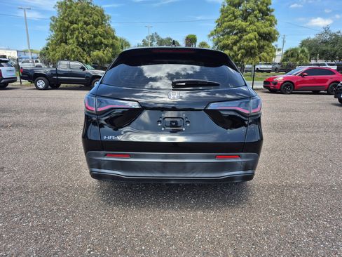 Used 2023 Honda HR-V LX image 5