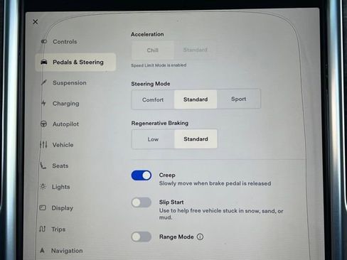 Used 2016 Tesla Model X 90D image 28