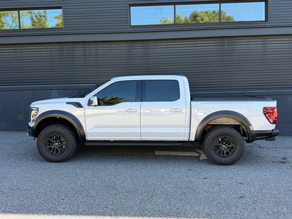 Used 2025 Ford F150 Raptor AWD/4WD image 7