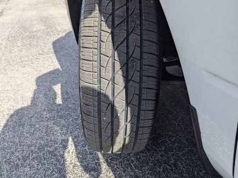 Used 2018 RAM 1500 Express w/ Express Value Package image 30