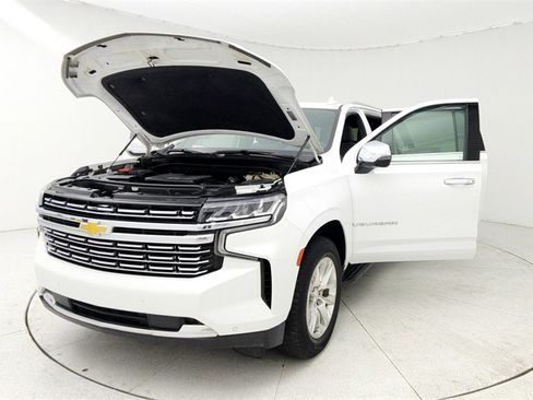 Used 2022 Chevrolet Suburban Premier image 10