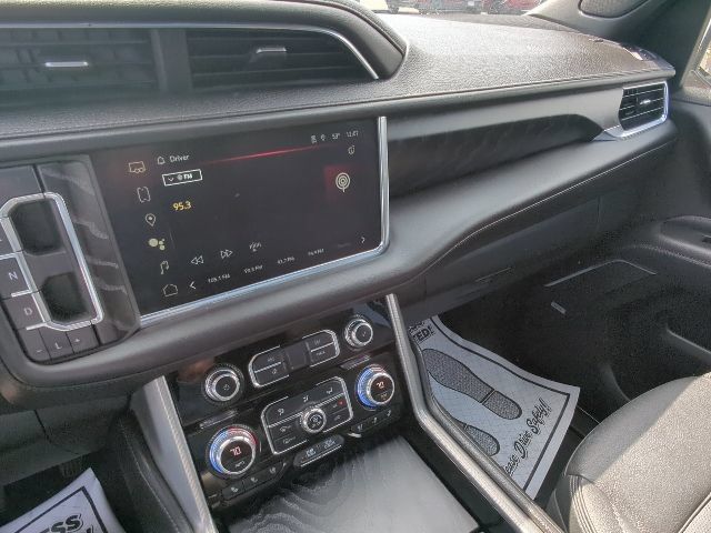 Used 2023 GMC Yukon Denali AWD/4WD image 15