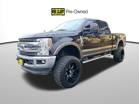 Used 2018 Ford F250 Lariat w/ Lariat Value Package image 1