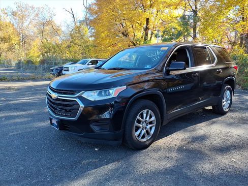 Used 2019 Chevrolet Traverse LS image 3