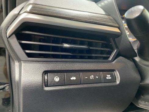 Used 2019 Nissan Altima 2.5 SL AWD/4WD image 19