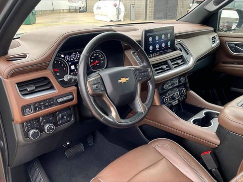 Used 2021 Chevrolet Tahoe High Country w/ Premium Package image 13