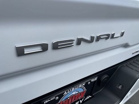 New 2026 GMC Sierra 3500 Denali Ultimate AWD/4WD image 33