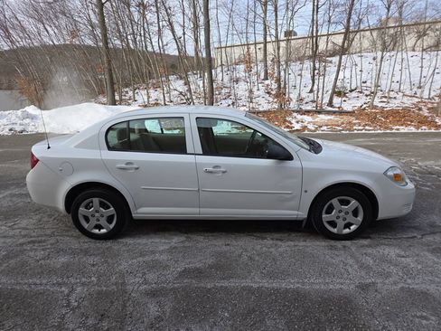Used 2006 Chevrolet Cobalt LS image 3