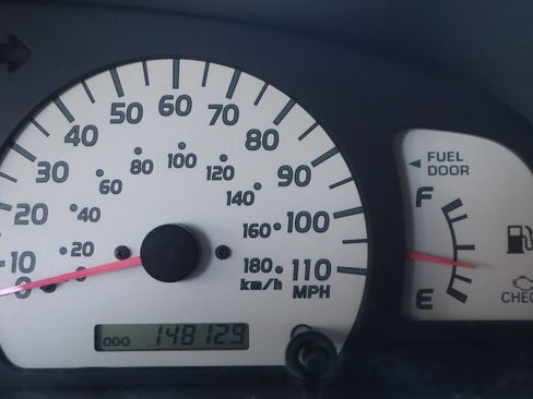 Used 2002 Toyota Tacoma 4x4 Regular Cab image 67