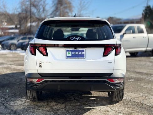 Used 2023 Hyundai Tucson SE image 5