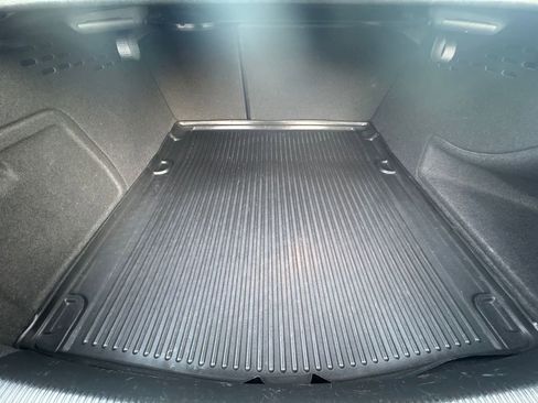 Used 2015 Audi A4 2.0T Premium image 13