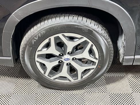 Used 2020 Subaru Forester Premium AWD/4WD image 28