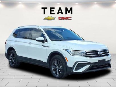 Used 2022 Volkswagen Tiguan SE
