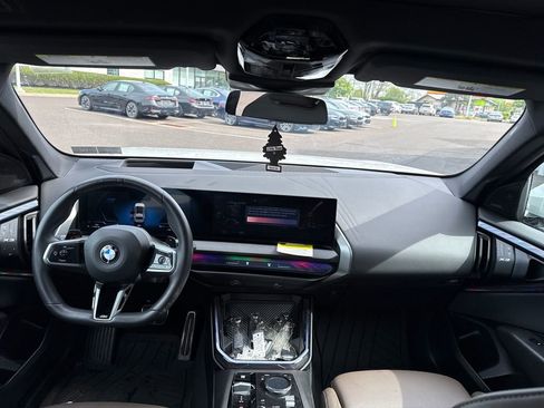 Certified 2025 BMW X3 xDrive30i w/ Premium Package AWD/4WD image 7