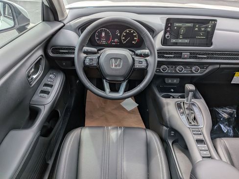 New 2026 Honda HR-V EX-L image 29