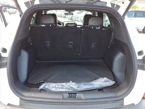 Used 2025 Ford Escape ST-Line w/ Equipment Group 301A FWD image 7