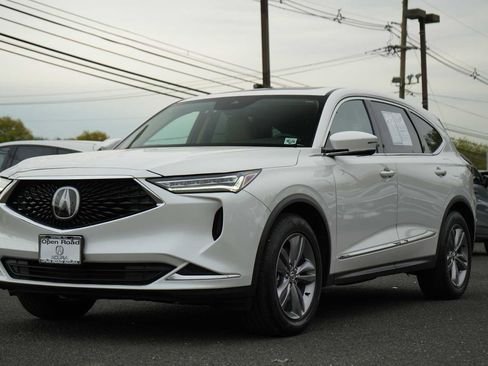 Certified 2023 Acura MDX SH-AWD image 2