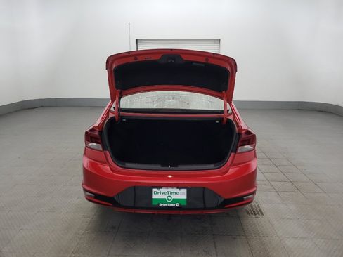 Used 2020 Hyundai Elantra SEL FWD image 29