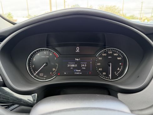 Used 2023 Cadillac XT4 Premium Luxury image 30