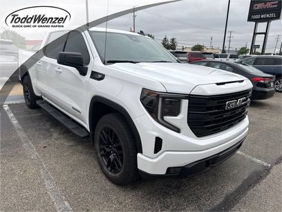 Used 2024 GMC Sierra 1500 Elevation