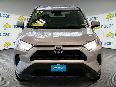 Used 2022 Toyota RAV4 XLE image 2
