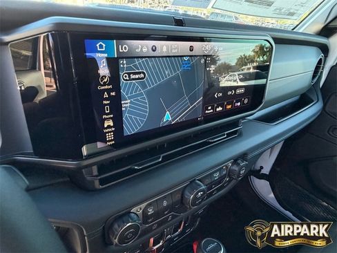 New 2025 Jeep Gladiator Mojave image 19