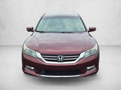 Used 2013 Honda Accord EX image 2