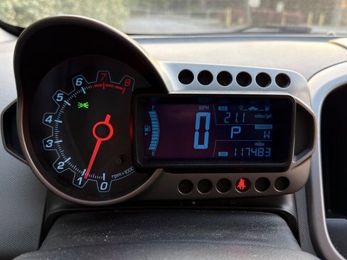 Used 2014 Chevrolet Sonic LS image 32